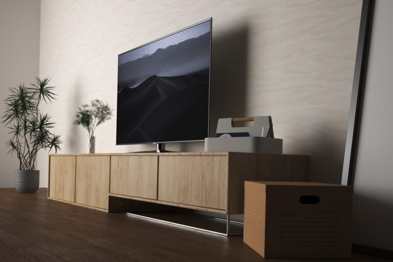 TCL TV Reviews and Smart features: Top TCL TVs for 2022